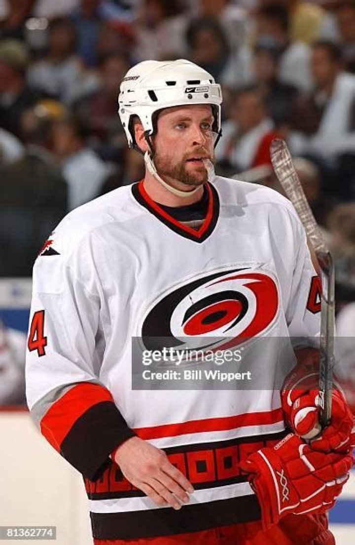 Aaron Ward (ice hockey)