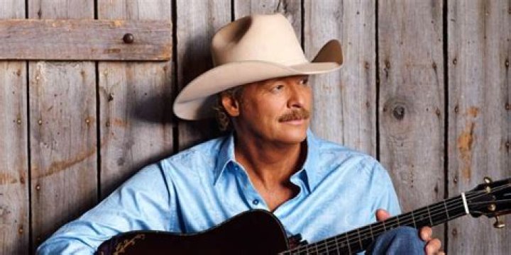 Alan Jackson Height, Weight, Body Measurements, Shoe Size