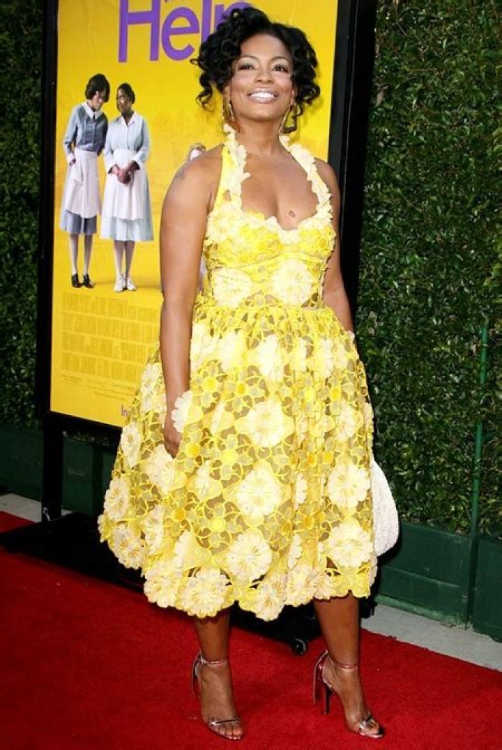 Beulah Koale Height, Weight, Body Measurements, Shoe Size