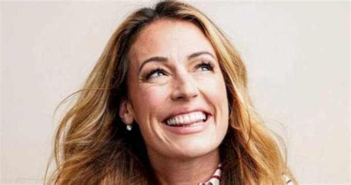 Cat Deeley Height, Weight, Measurements, Bra Size, Shoe Size