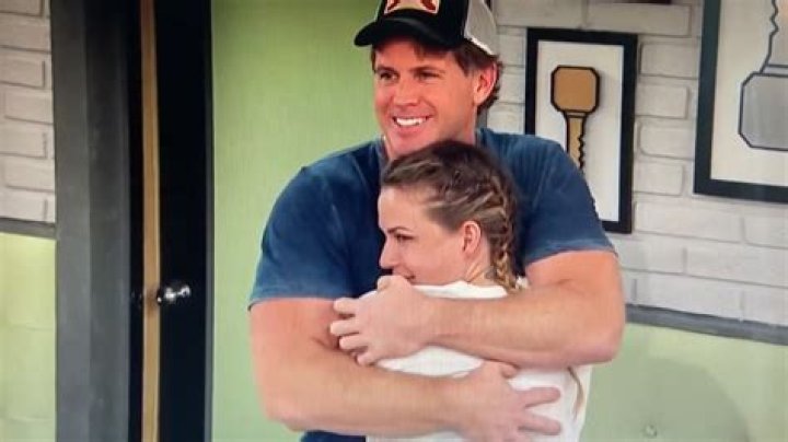 Christmas Abbott Wedding Husband Josh Holmes Workout Net Wort Wiki