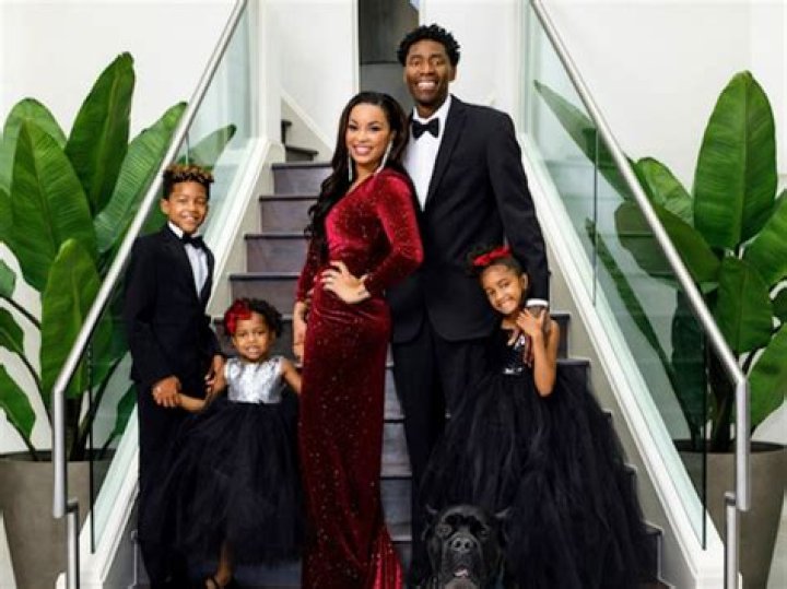 Daishen Nix Net Worth: Career, Family, Age, Income, Wiki, Bio, All You Need to Know - SarkariResult