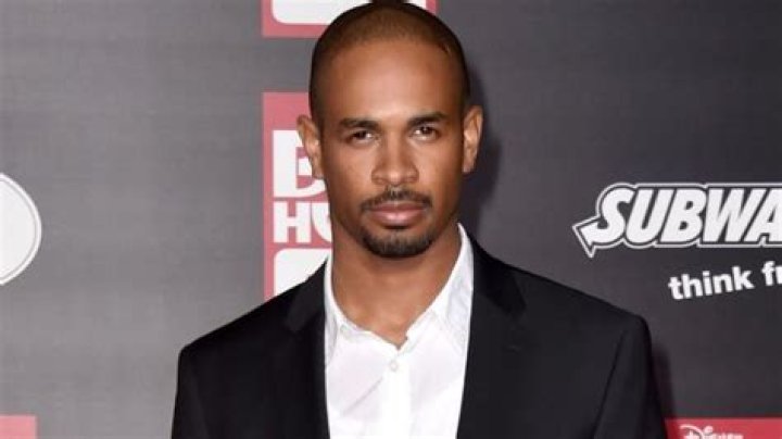 Damon Wayans Jr. Height, Weight, Body Measurements, Shoe Size