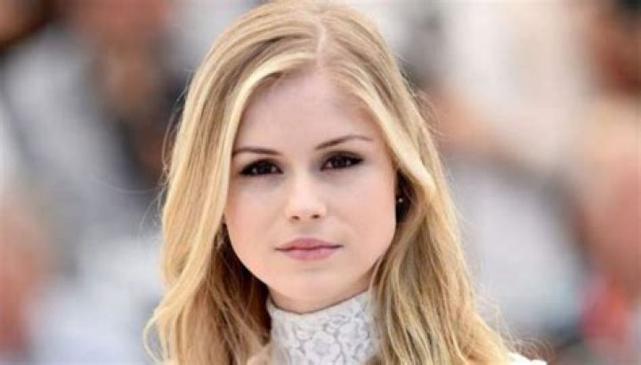 Erin Moriarty Height, Weight, Measurements, Bra Size, Shoe Size