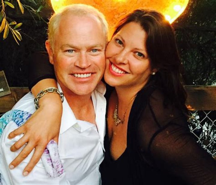 Facts, Bio, Net Worth, Lifestyle and Relationship