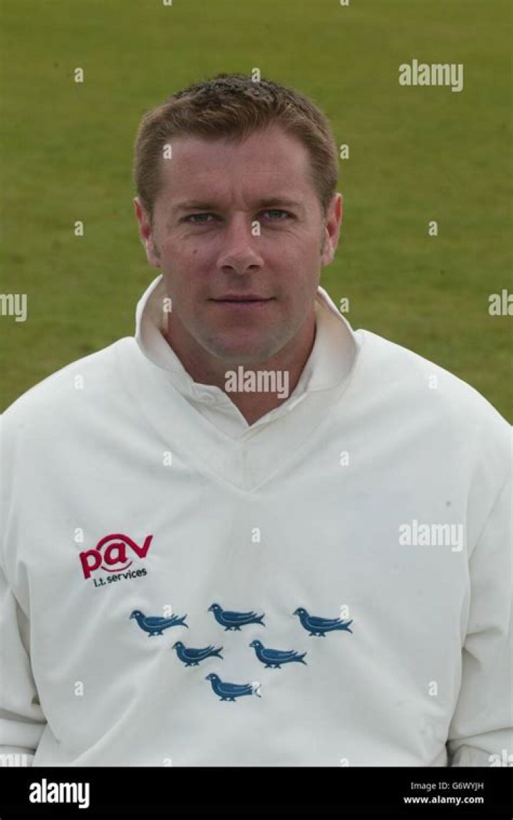 Ian Ward (cricketer)