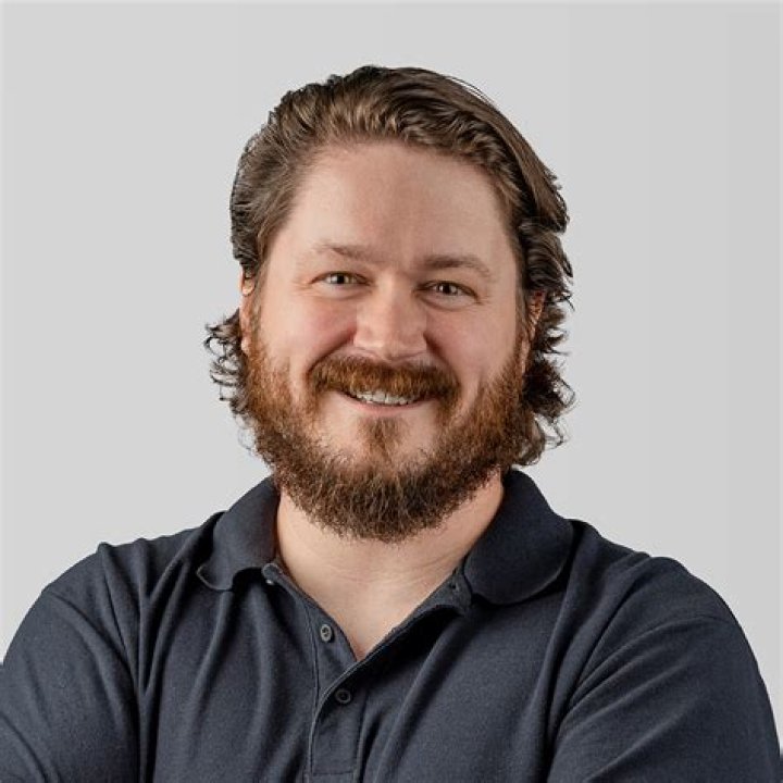 Jasha Balcom Net Worth