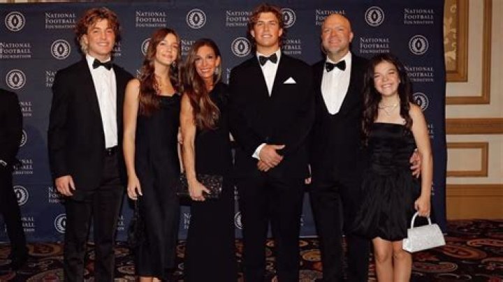 Jaxson Hayes Parents, Meet Father Jonathan Hayes and Mother Kristi Hayes - SarkariResult