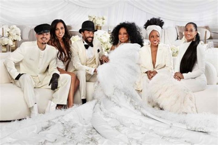 Know Every Detail About Amy Reinke Smith's Married Life And Net Worth