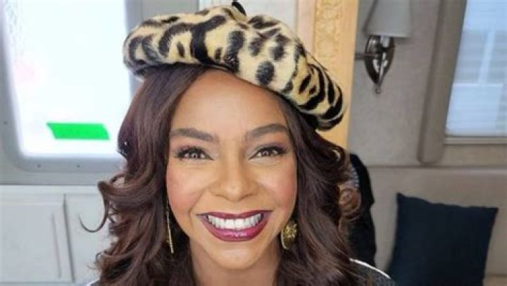 Lark Voorhies Height, Weight, Measurements, Bra Size, Shoe Size