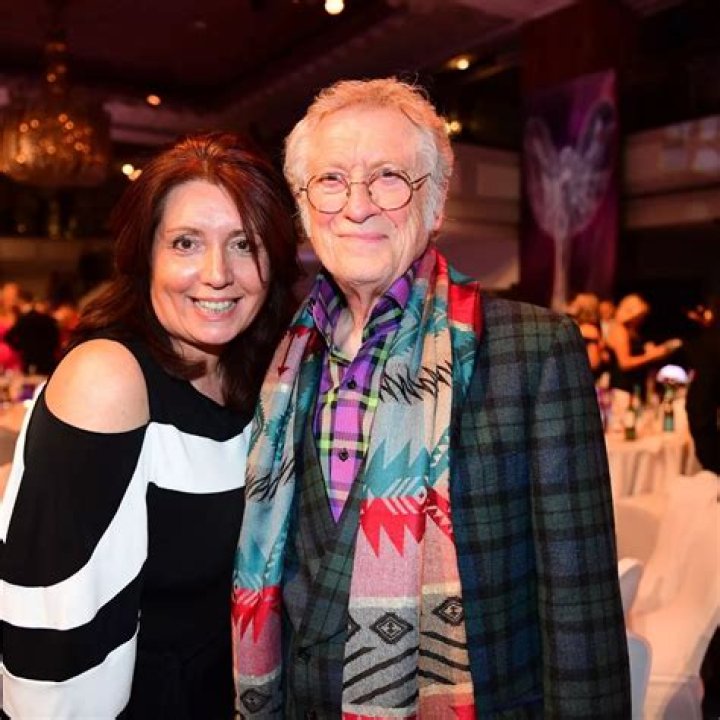 Leo Holder Net Worth