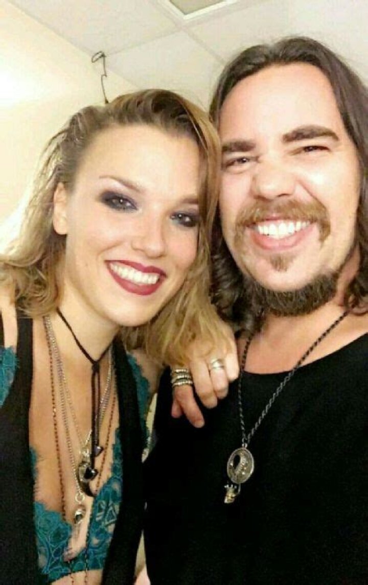 Lzzy Hale, Married, Dating, Boyfriend, Joe Hottinger, Band, Musical Career