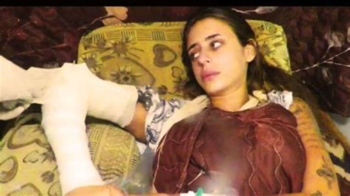 Mia Shem, a 21-year-old, appears in a video released by Hamas, where she states that she is a prisoner in Gaza - SarkariResult