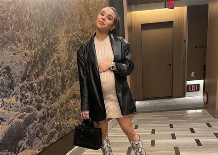 Mike Evans Net Worth: Career, Family, Age, Income, Wiki, Bio, All You Need to Know - SarkariResult