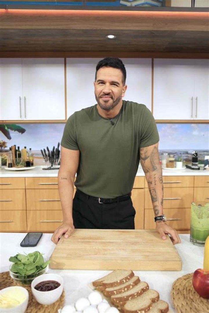 Mother Of Chef Yisus, Star Of The Univision Show, Dies