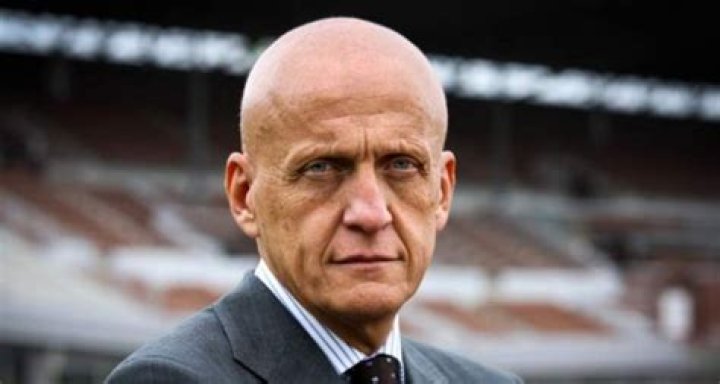Pierluigi Collina Height, Weight, Body Measurements, Shoe Size