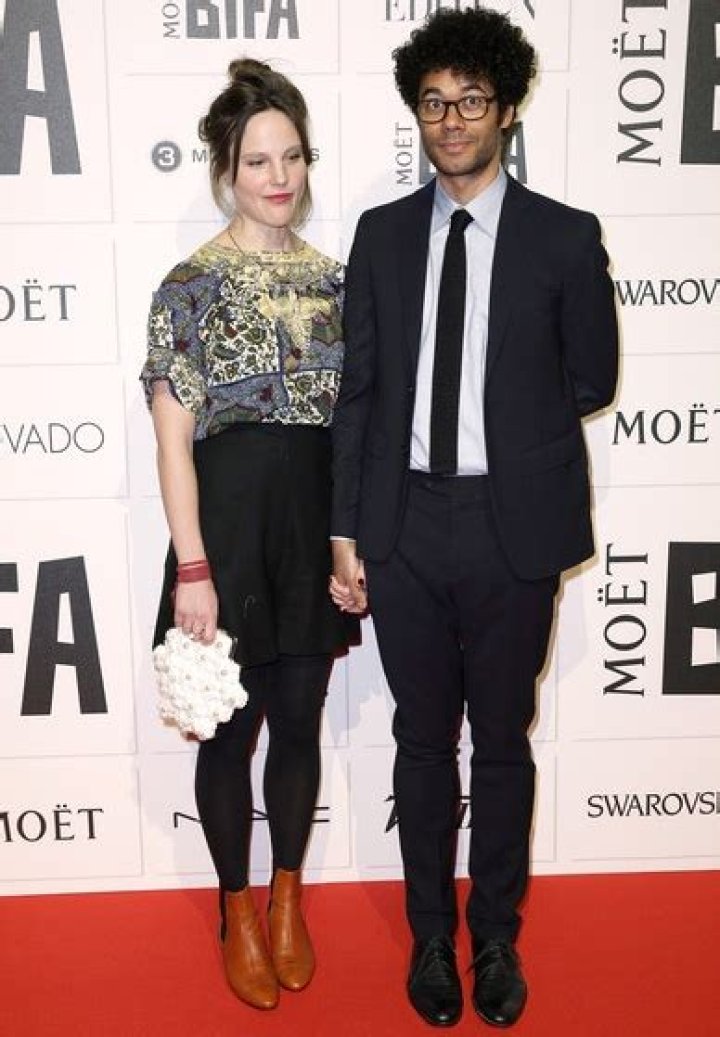 Richard Ayoade Height, Weight, Body Measurements, Shoe Size