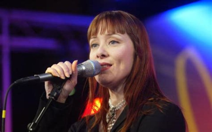 Suzanne Vega Net Worth: Details About Singing, Income, Bf, Age, Career - SarkariResult