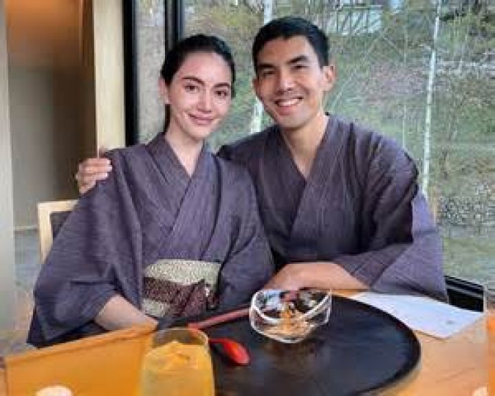 Ter Chantavit - Rocky Relationship vs Comfy Career!