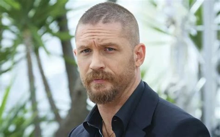 Tom Hardy Net Worth : Details About Movies, Career, Home, Salary, Income - SarkariResult