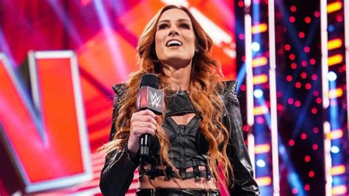 What's Becky Lynch Age? Know Her Husband, Boyfriend, Family, Height, Net worth, And Wiki Facts