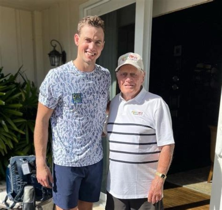 Who are Vasek Pospisil Parents? - Family & Biography Details - SarkariResult