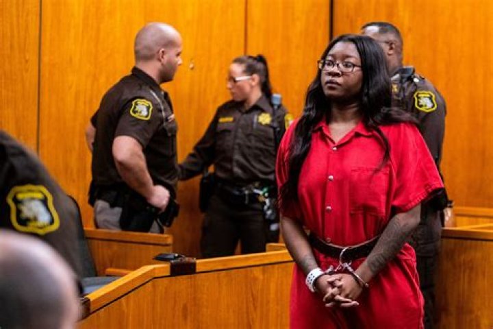 Who is Kemia Hassel? Where is She Now? What Did She Do? - SarkariResult