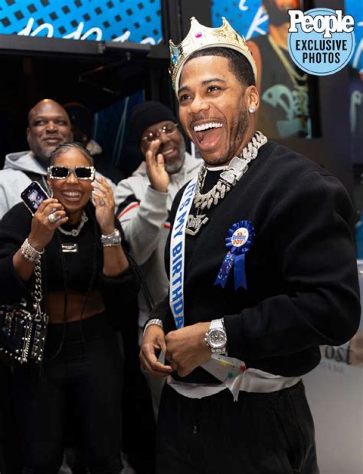 Who Is Nelly? Exploring the Accomplishments of the St. Louis Rapper - SarkariResult