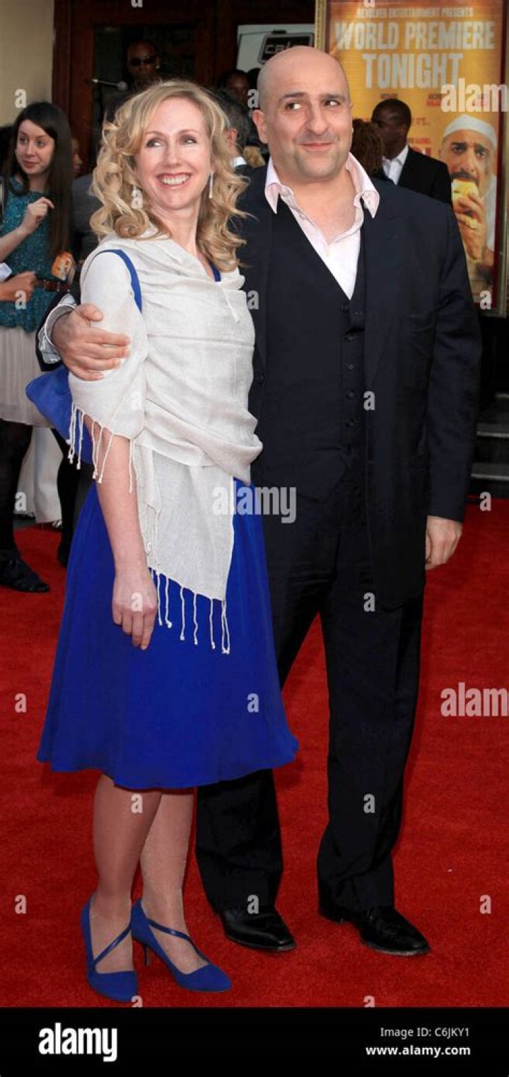 Who Is Omid Djalili Married to? Who is Omid Djalili Wife?