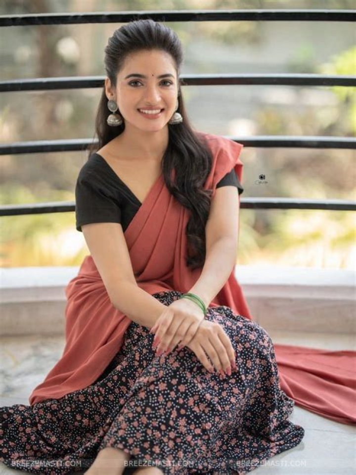 Who is Rathika Rose - Check Age, Bio, Height, Wiki, Net Worth & Instagram Details